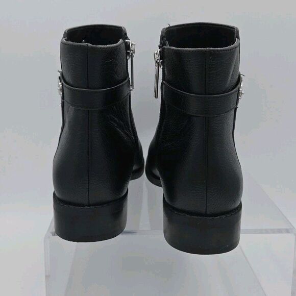 MICHAEL KORS Finley Flat Bootie US 6 Black Tumbled Leather Side Zip EUC - Picture 8 of 9